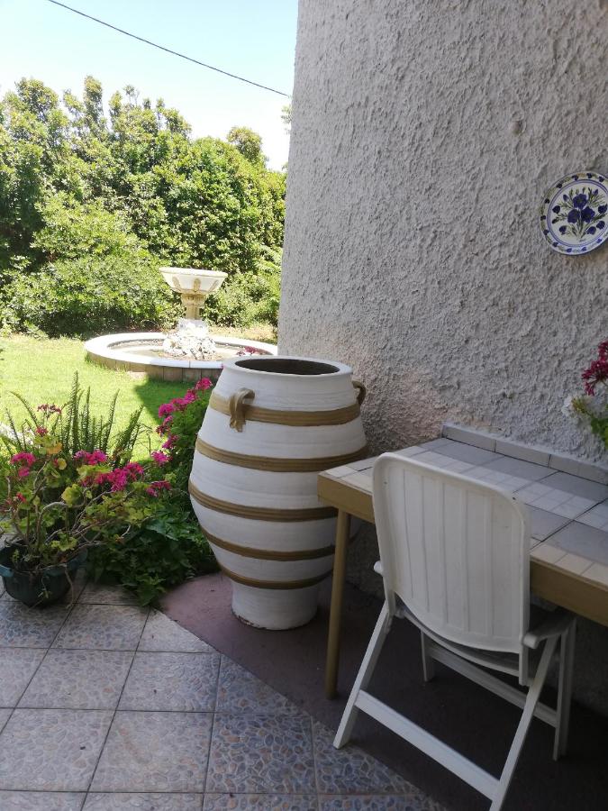 Villa with Garden View