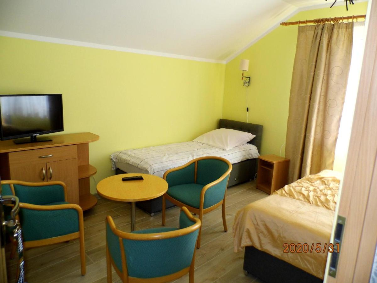 Habitación Triple con balcón