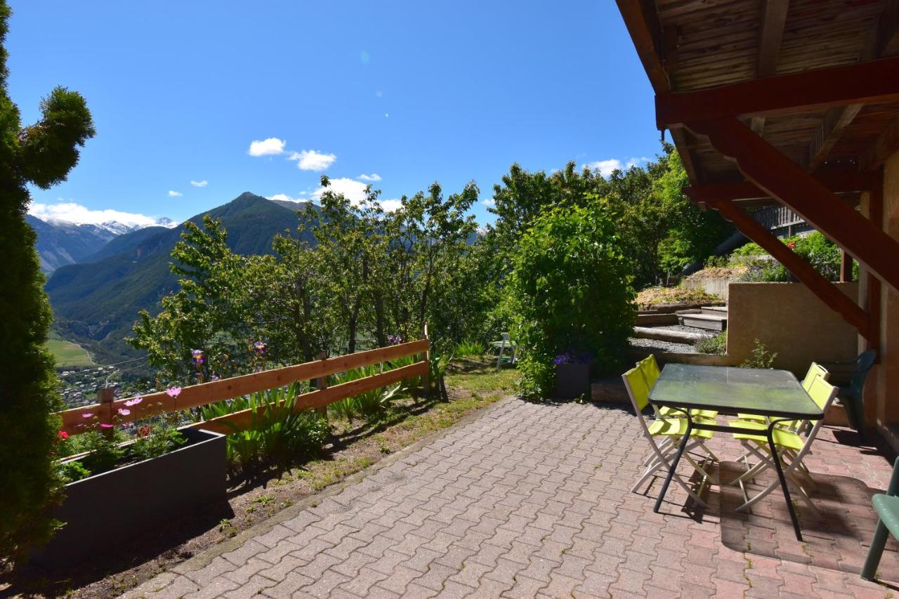 CHALET SERRE CHEVALIER AVEC VUE EXCEPTIONNELLE - Ferienwohnung