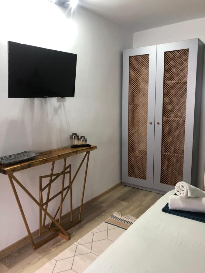 Double Room with Shared Bathroom
