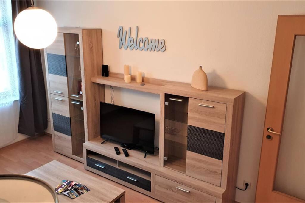 enjoy Leipzig FeWo Leipzig-Schönefeld - B&B Lipsia