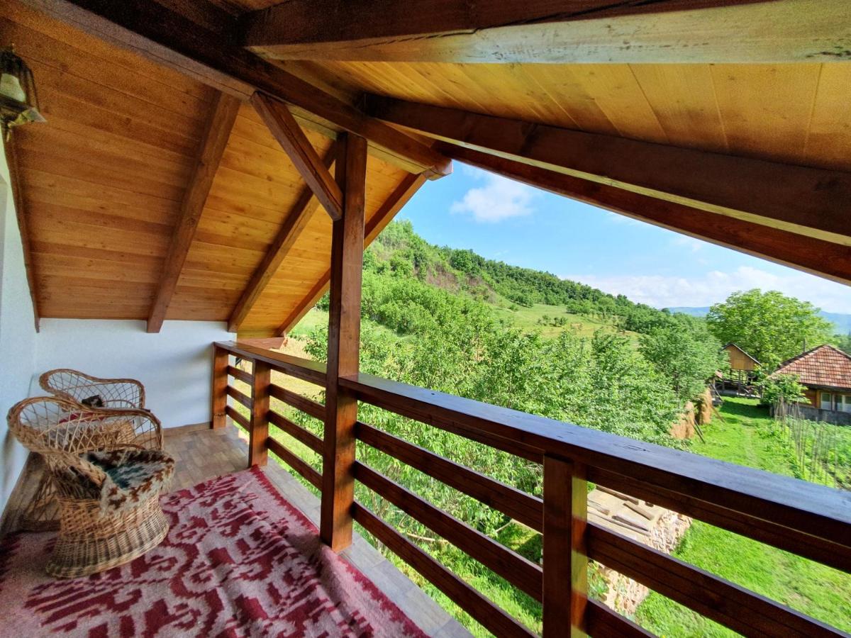 Triple Room with Garden View