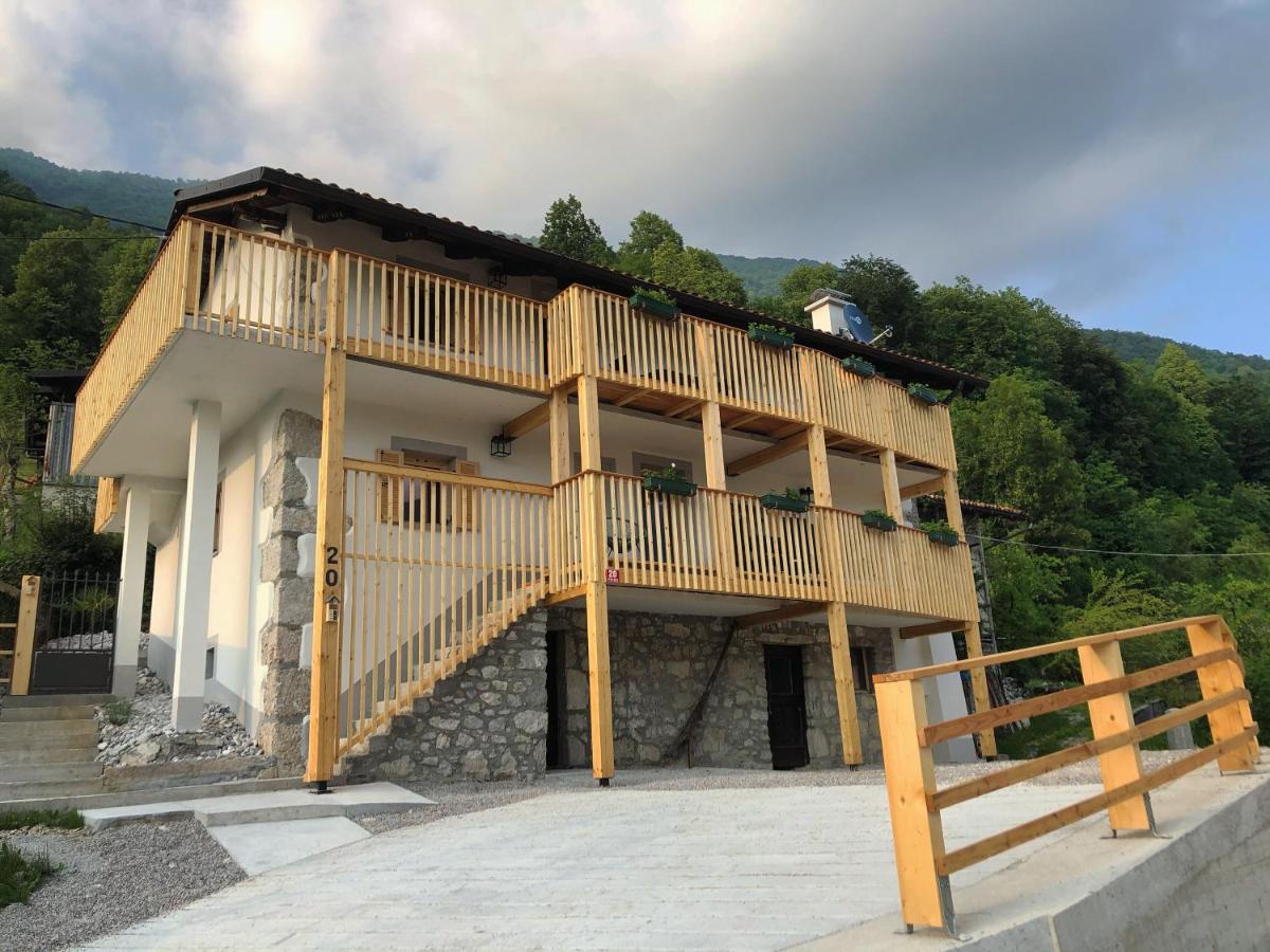 Hiša Pri Koritu - Apartma Stol - B&B