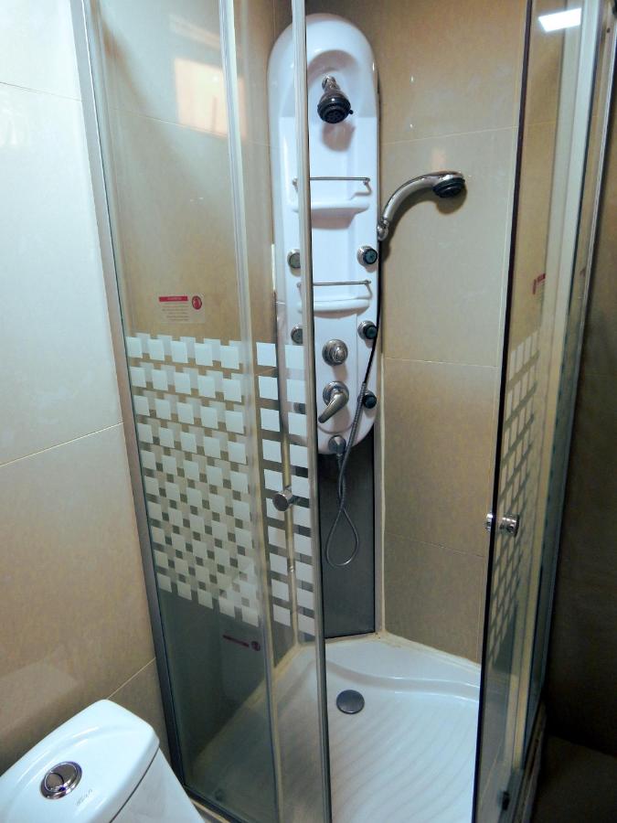 Camera Doppia con Letti Singoli