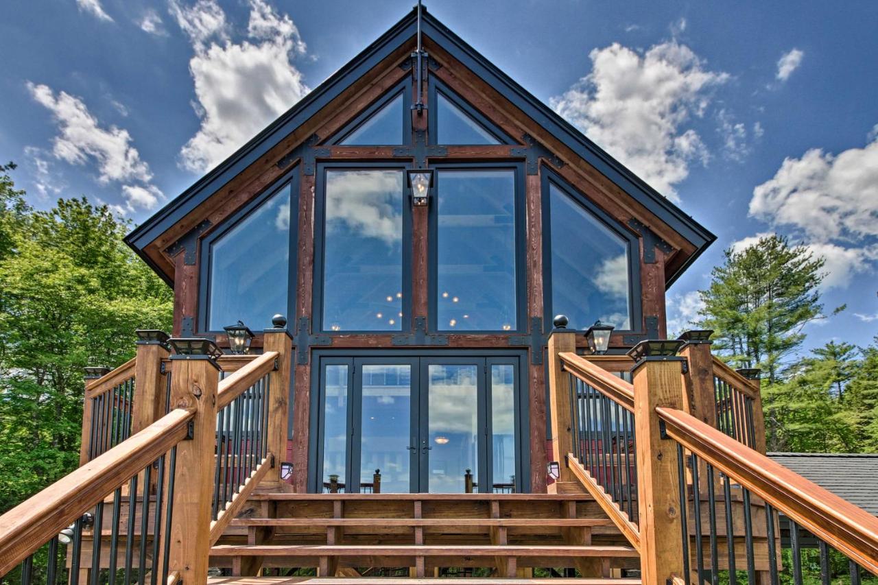 Red Sweetheart Barn Studio with Mtn and River Views! - B&B