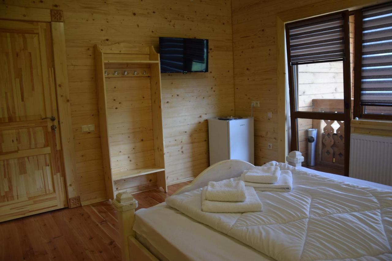 Doppelzimmer mit eigenem externen Bad