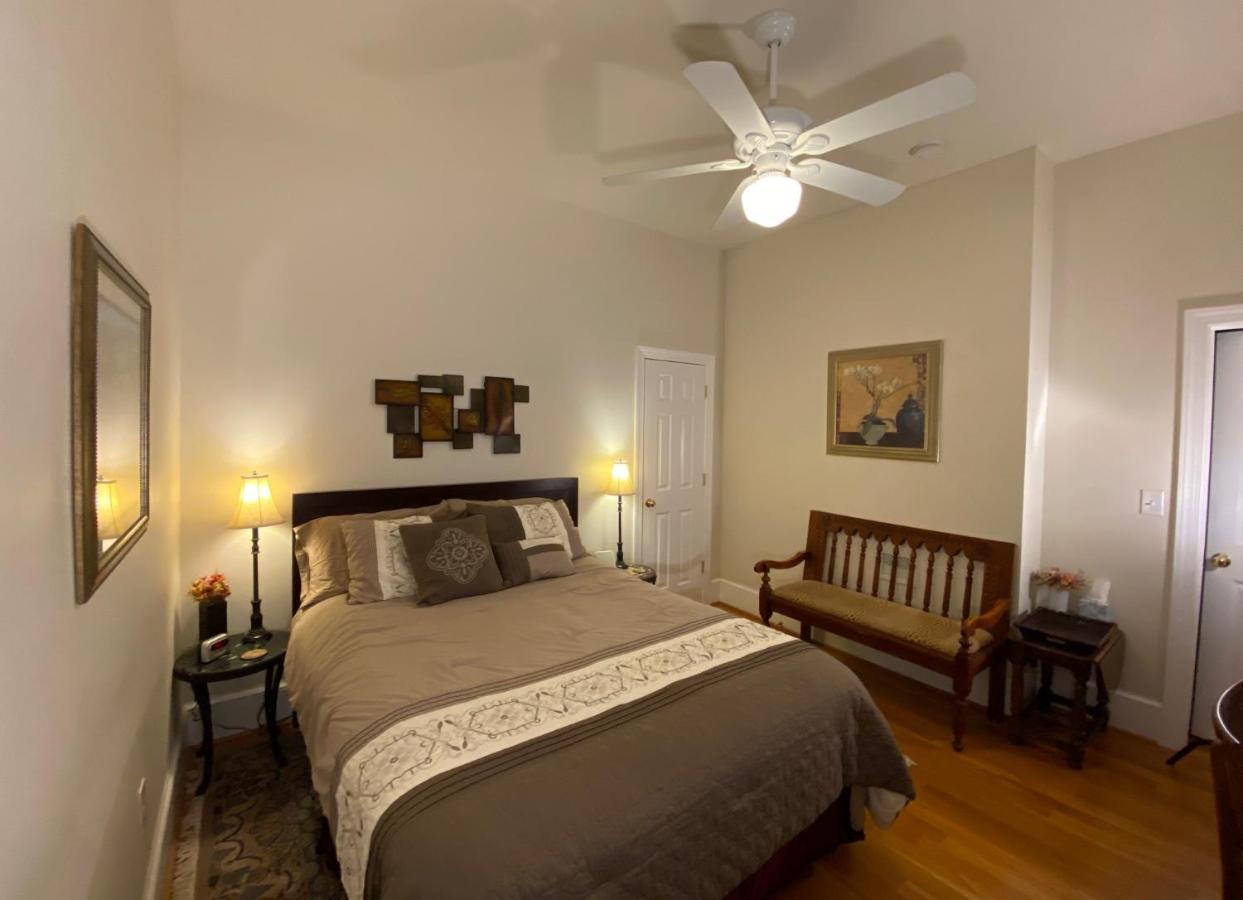Chambre Lit Queen-Size