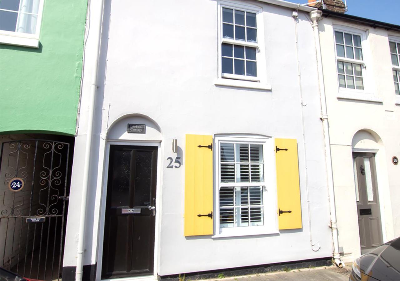 Lifeboat Cottage - B&B
