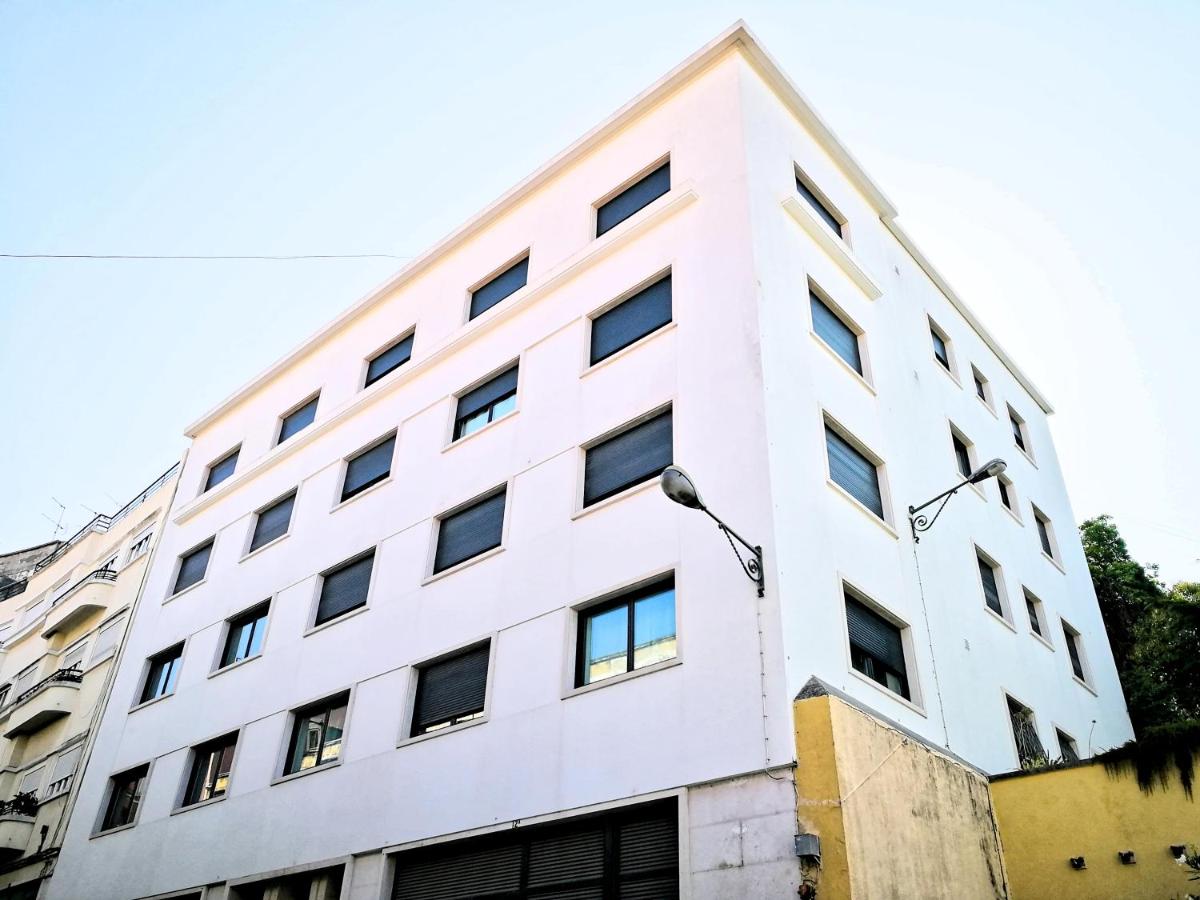 Industrial Lisbon Apartment - B&B Lisboa