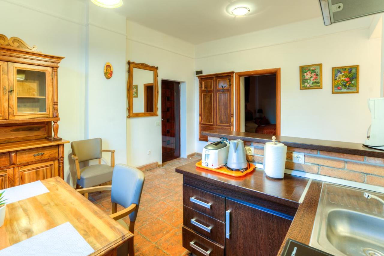 Appartamento con 2 Camere da Letto