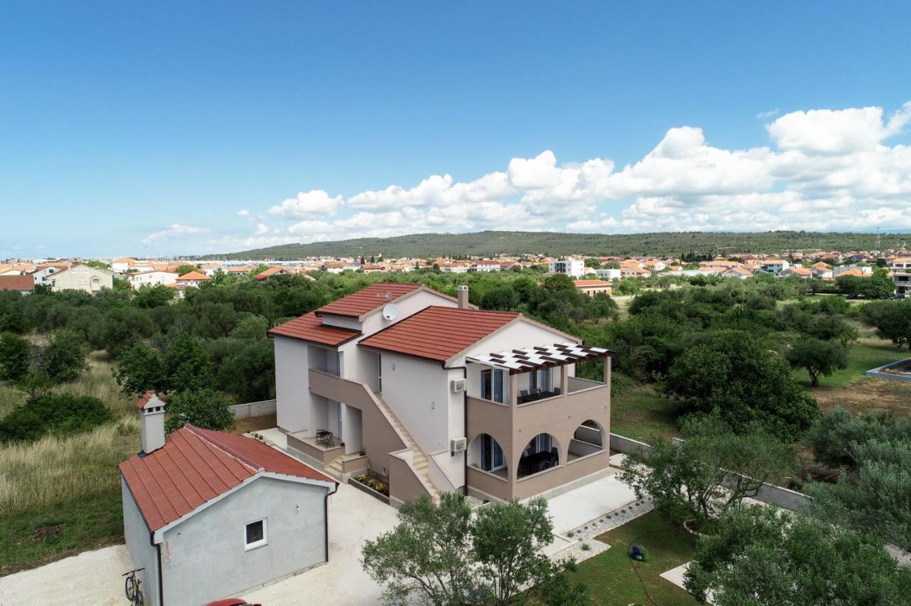 Apartmani J&M - B&B Sukošan