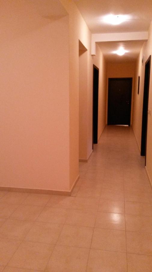 Seaview apartment complex Karia - Bed and Breakfast