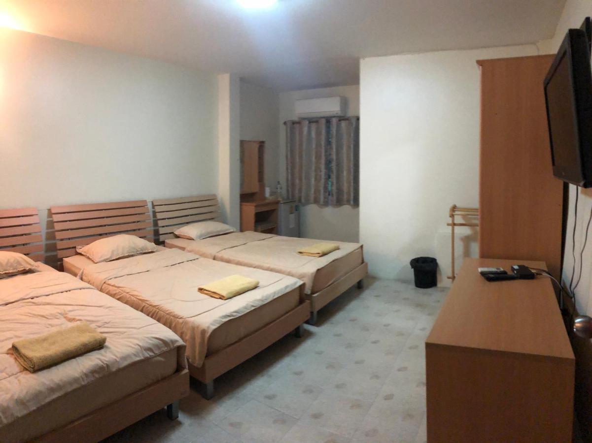 Basic Triple Room