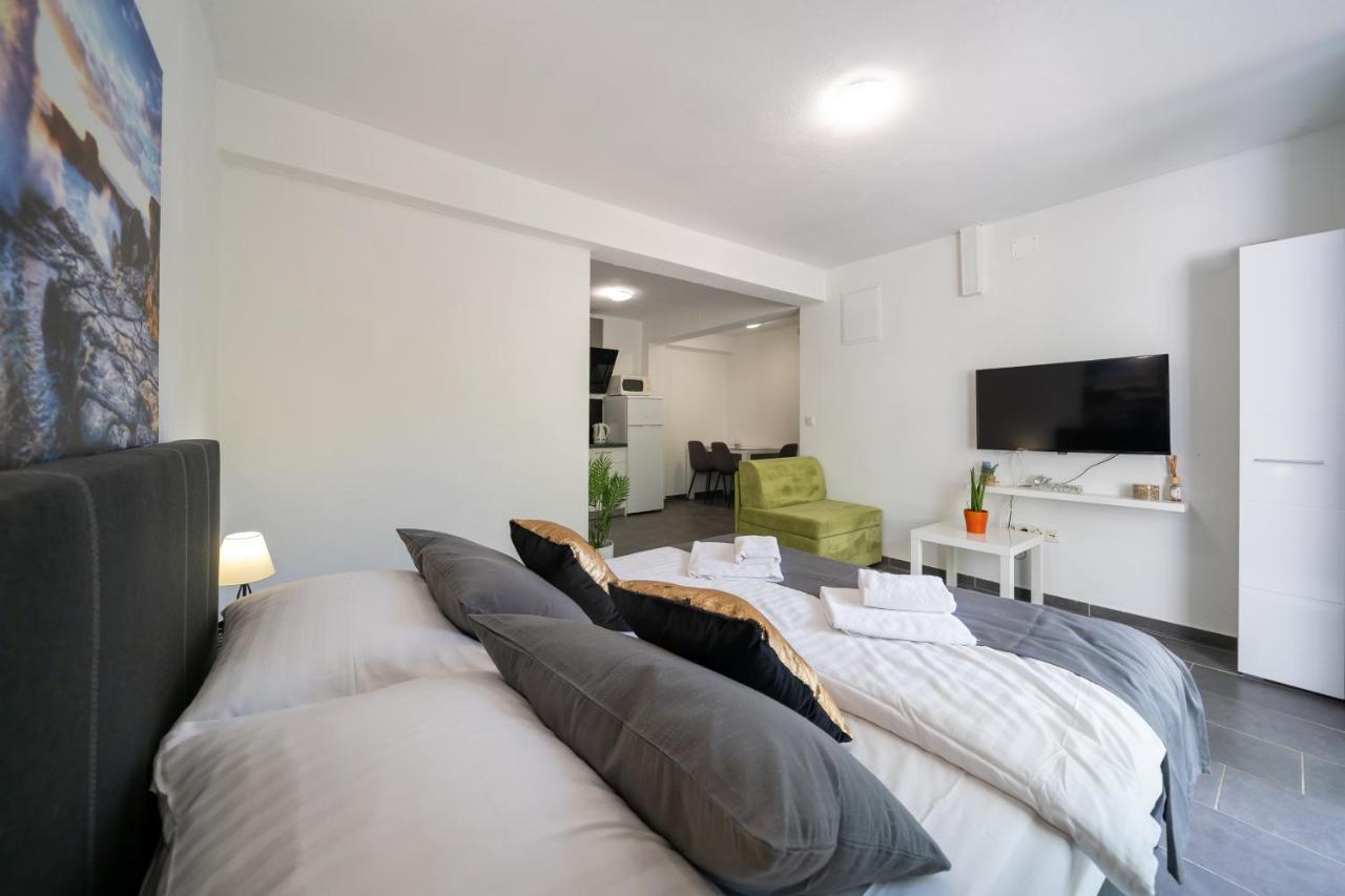 Studio-Apartment
