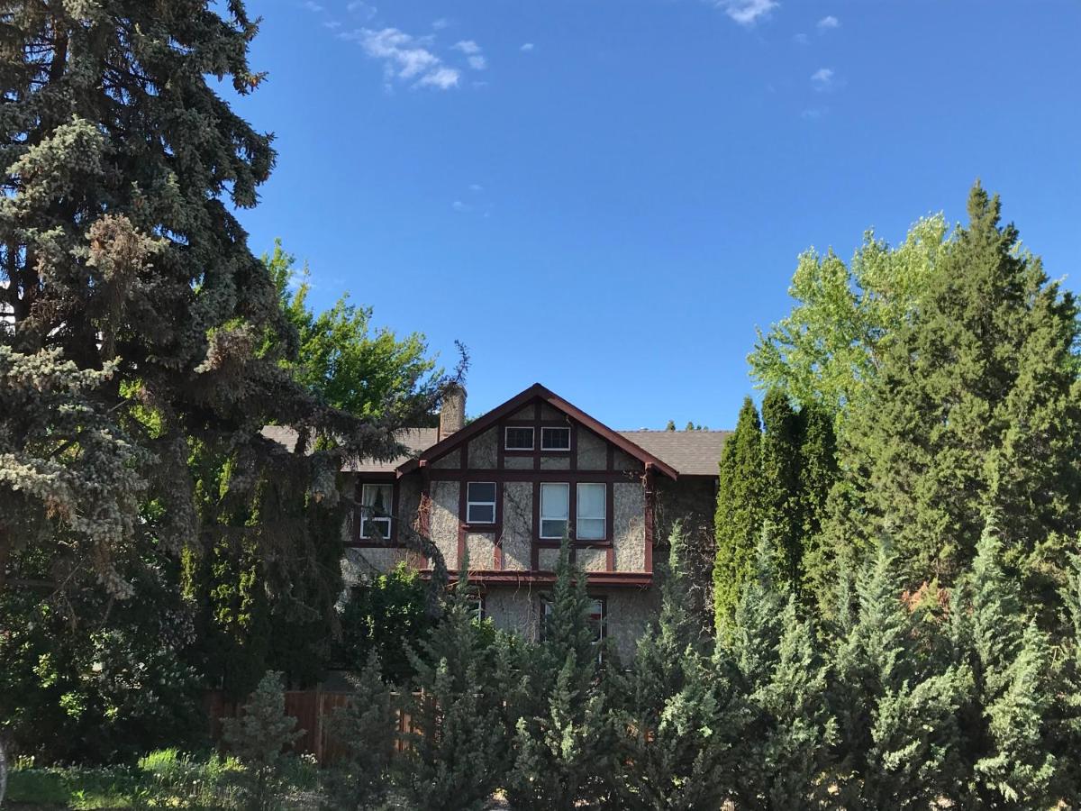 Stirling House - Bed and Breakfast