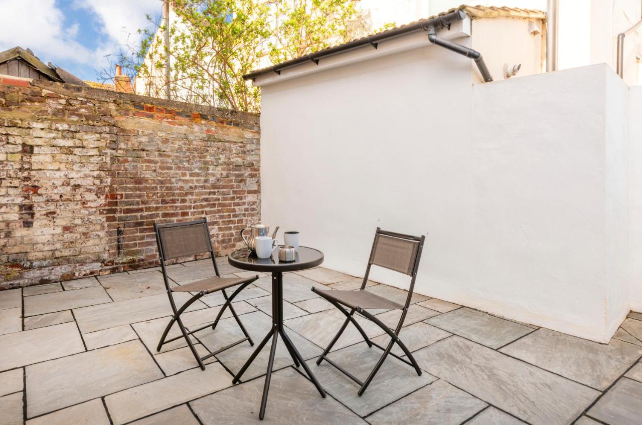 The Bakehouse - B&B Worthing