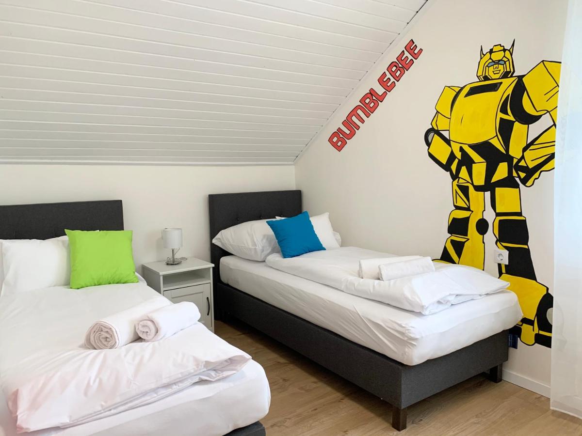 Apartment (4 Adults)
