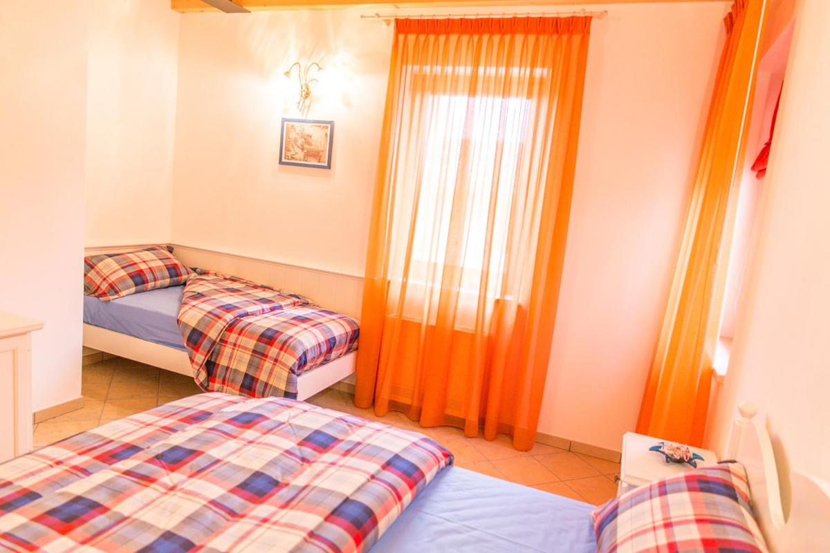 Triple Room with Garden View