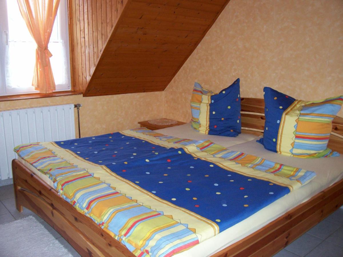 Doppelzimmer mit eigenem externen Bad