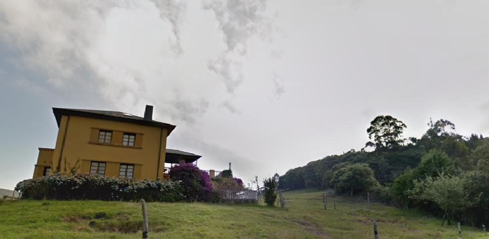 Casona rural en la costa asturiana - B&B Querúas