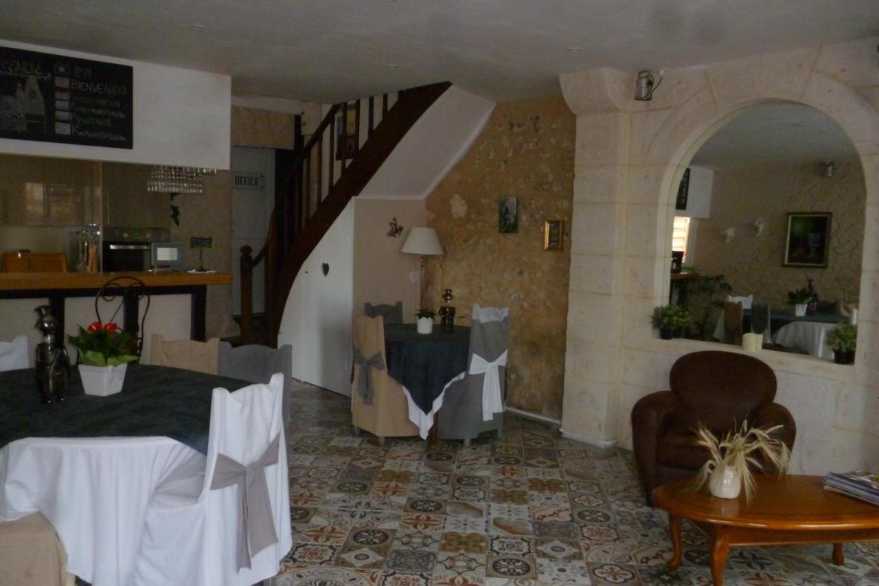 B&B Montigny-le-Gannelon - Le Relais de Montigny - Bed and Breakfast Montigny-le-Gannelon