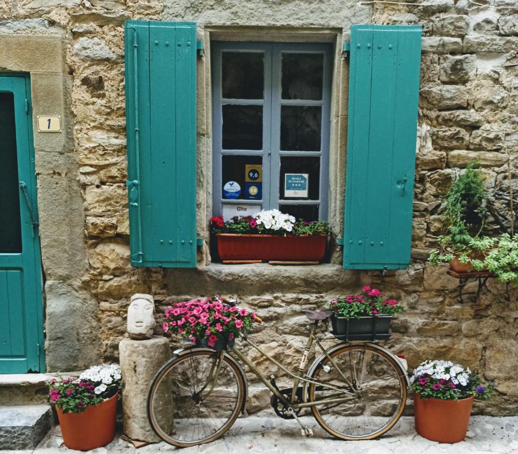 B&B Cesseras - Gite les Volets Verts - Bed and Breakfast Cesseras