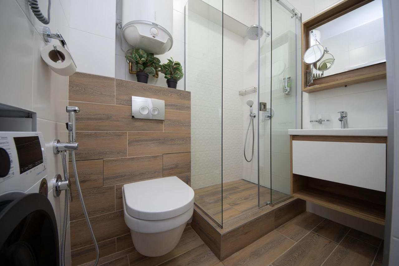 Современный минимализм в центре Киева. - B&B Kyiv