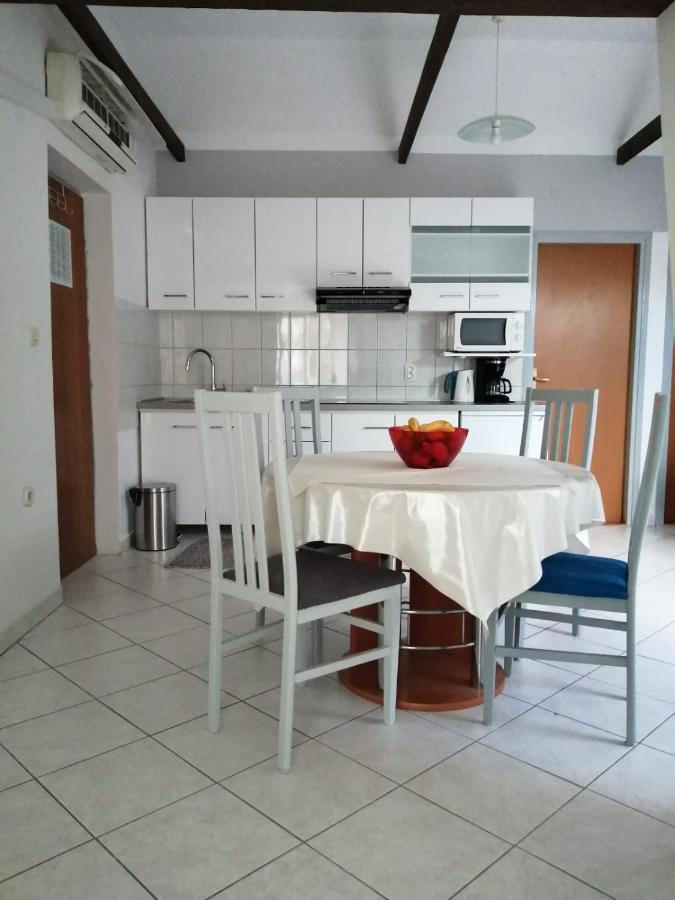 Apartments Suri - B&B Vodice