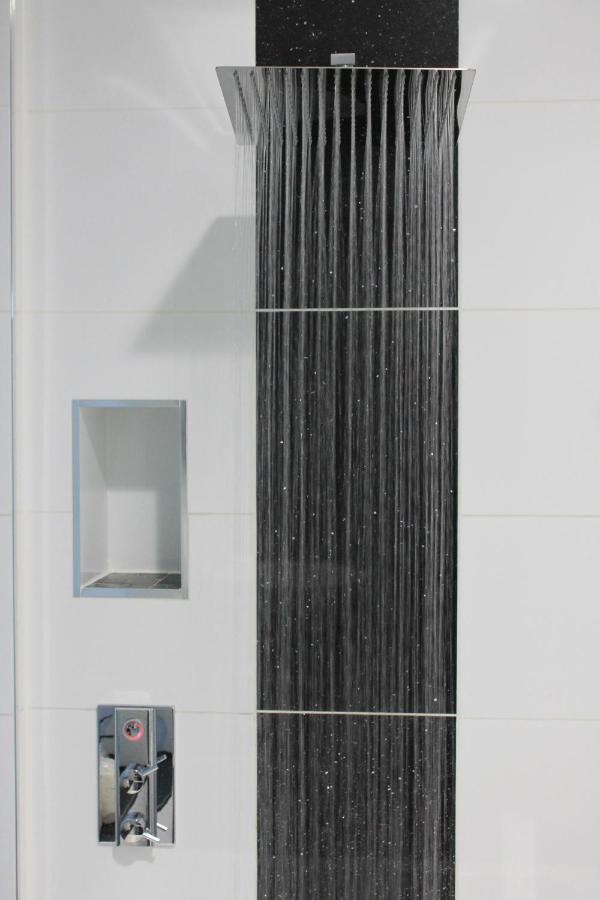 Four Poster King with Spa Bath