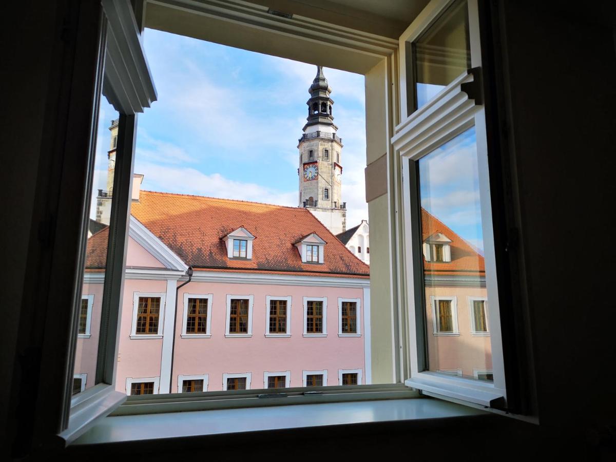 B&B Görlitz - Ferienwohnungen am Flüsterbogen - Bed and Breakfast Görlitz