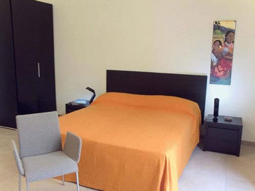 Studio (2 Adults)