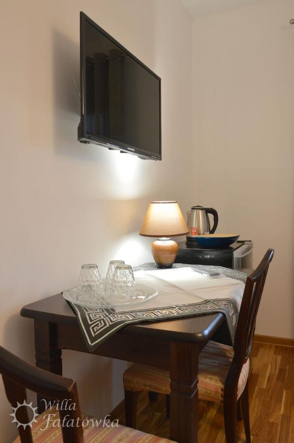 Basic Triple Room