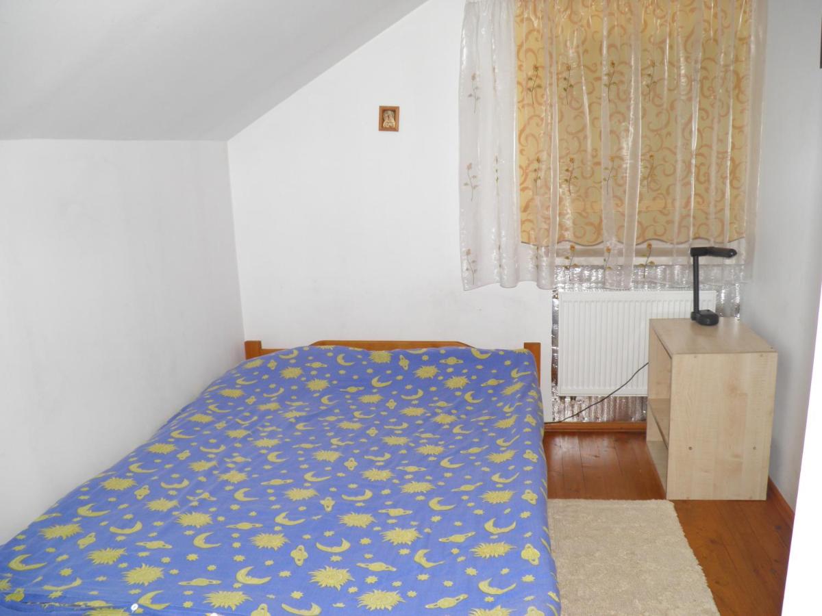 Appartamento Attico con 2 Camere da Letto