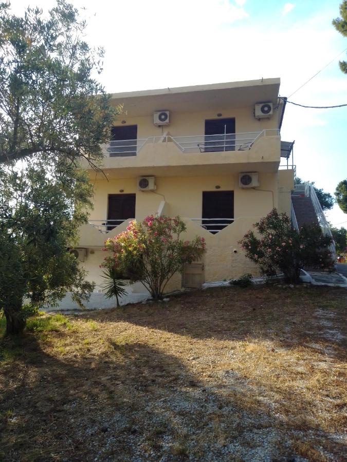 Anemos Studios - Bed and Breakfast