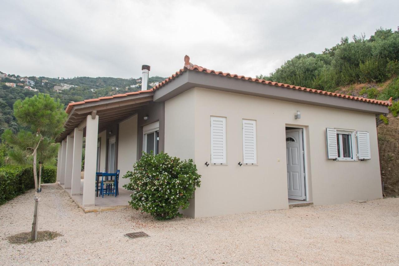 Spacious Seaview House with Garden at Palaiokastro - Ferienwohnung