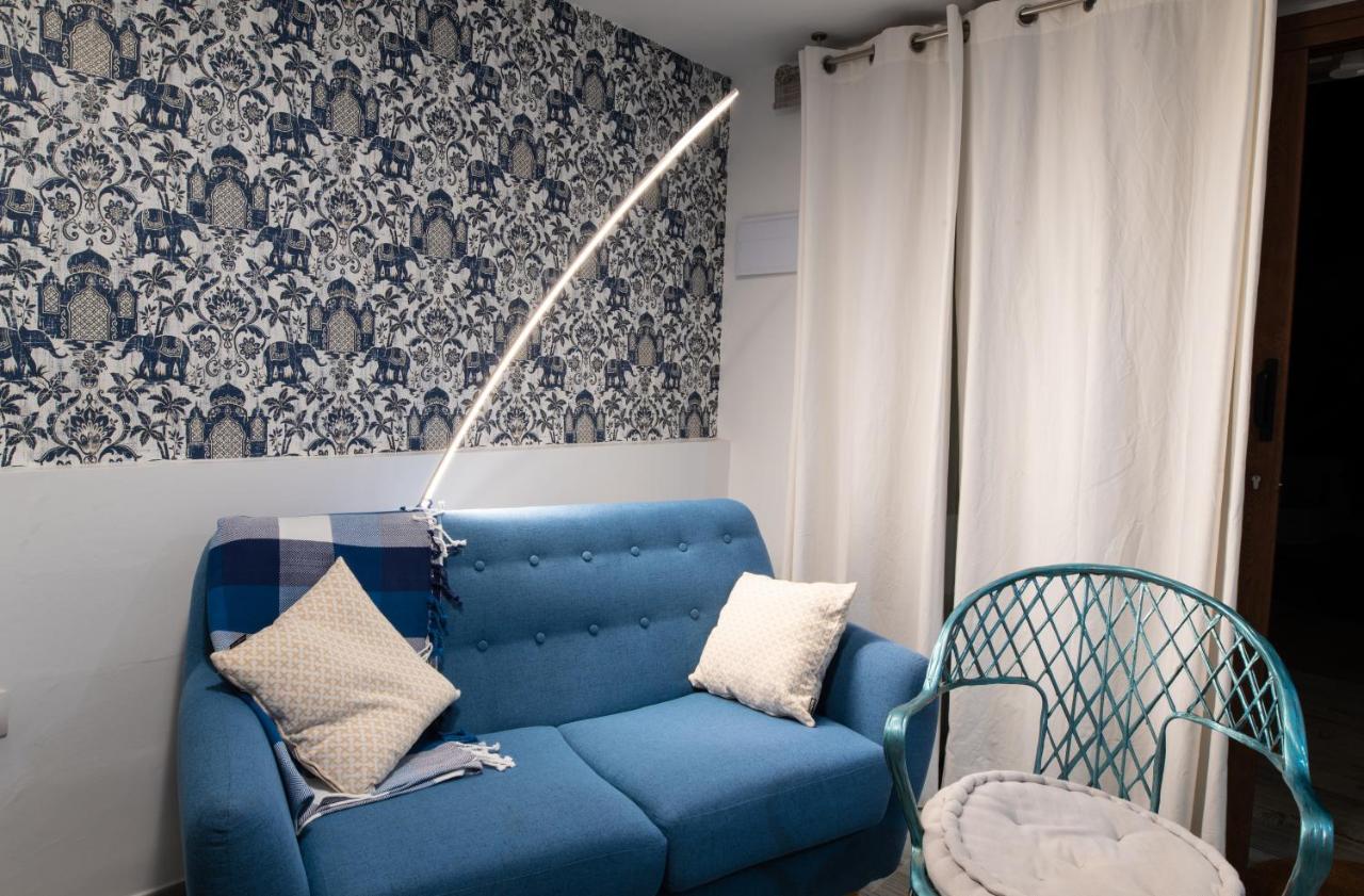 Studio met Queensize Bed - Geschikt voor Mensen met een Lichamelijke Beperking