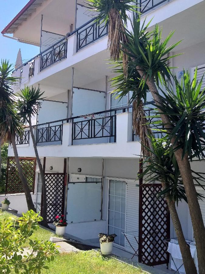 Villa Thalassa Apartments - Chambres d’hôtes