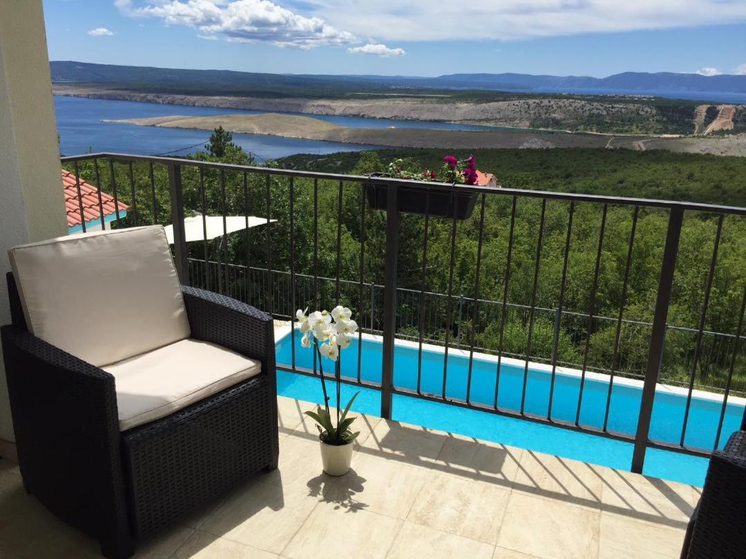 Holiday Home Aqua - B&B Šmrika
