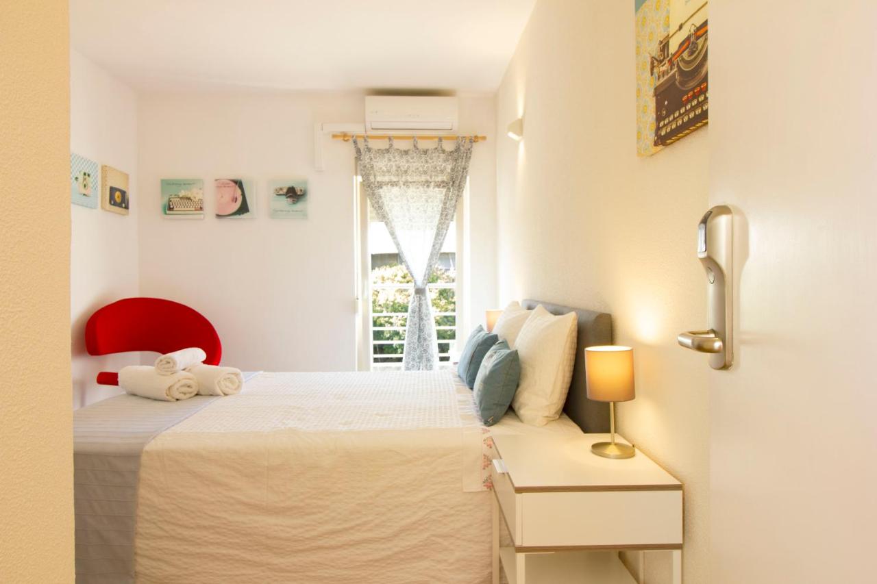 Tweepersoonskamer met Gedeelde Badkamer