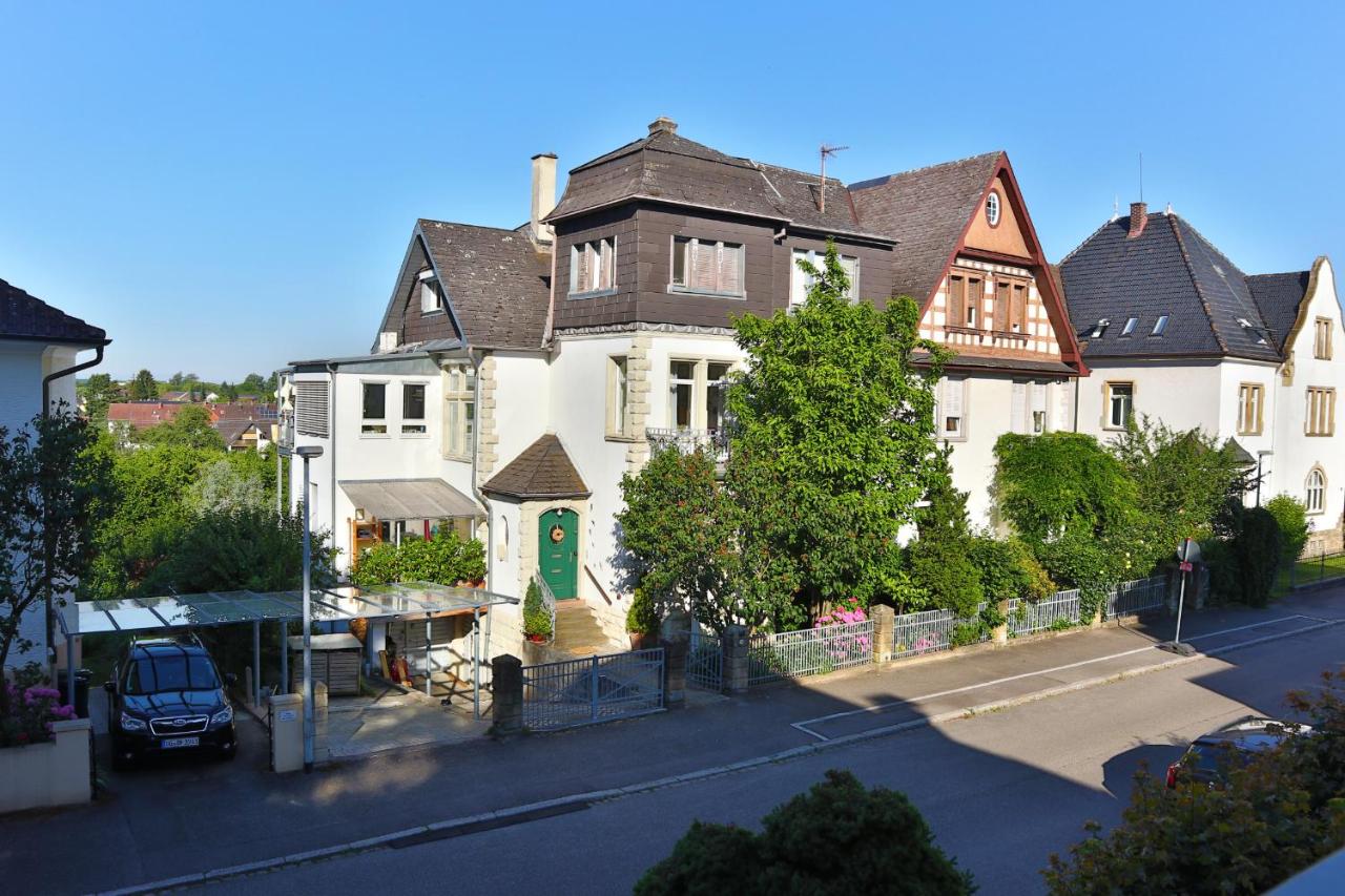 B&B Offenburg - VILLA14 - Bed and Breakfast Offenburg