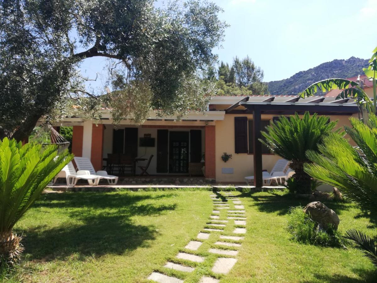 Villa REBECCA - Ferienwohnung Solanas