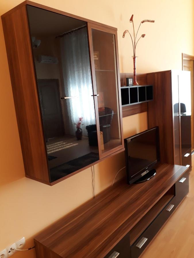 B&B Debrecen - Piac utcai Apartman - Bed and Breakfast Debrecen