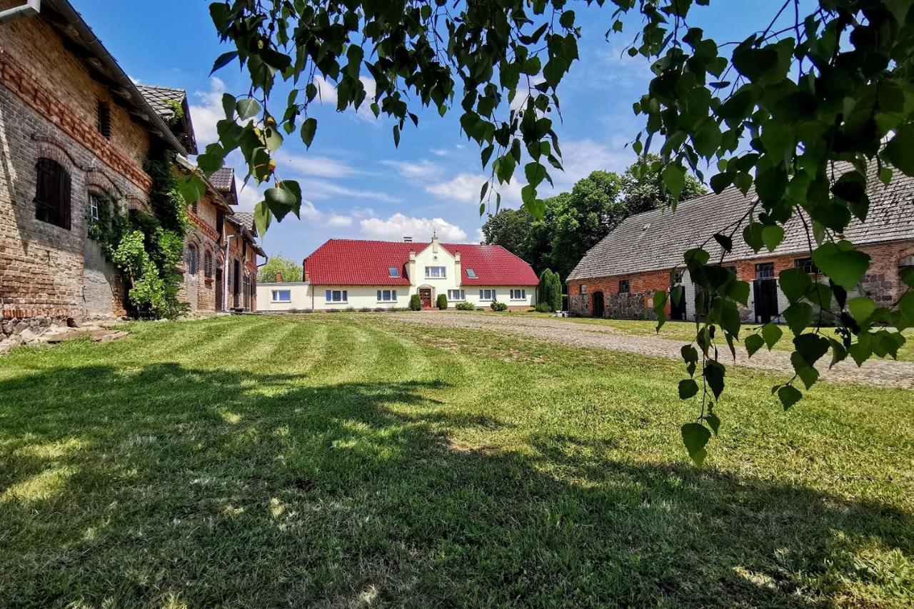 FeWo Albrecht in Metschow - B&B