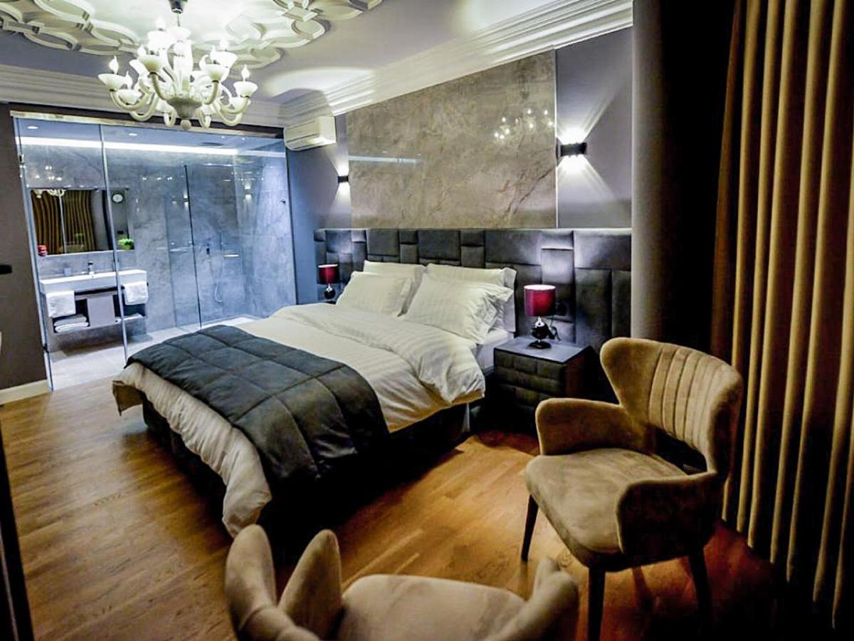 B&B Tirana - Hotel Vila Tirana - Bed and Breakfast Tirana