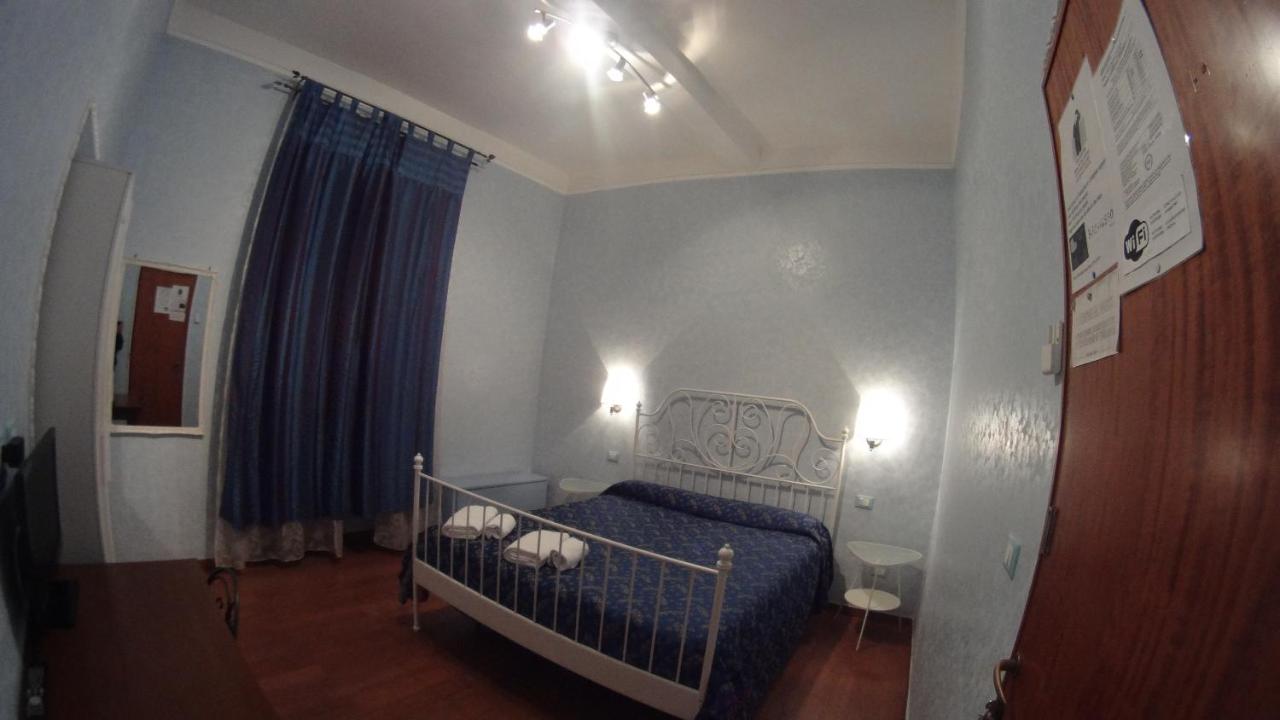 Double Room with Private External Bathroom