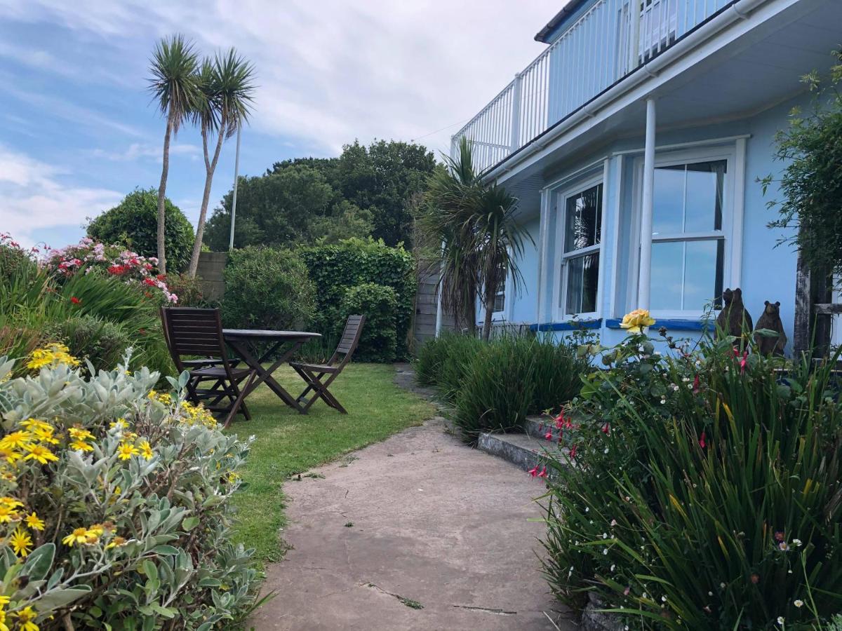 Channel View Guest House - Ferienwohnung