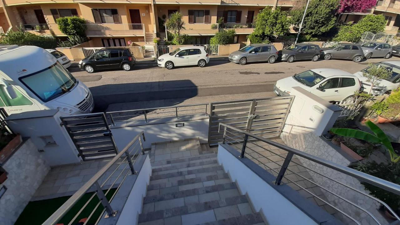 ORISTANO CAMERA BLU max 2 pers, BAGNO E USO CUCINA - Ferienwohnung