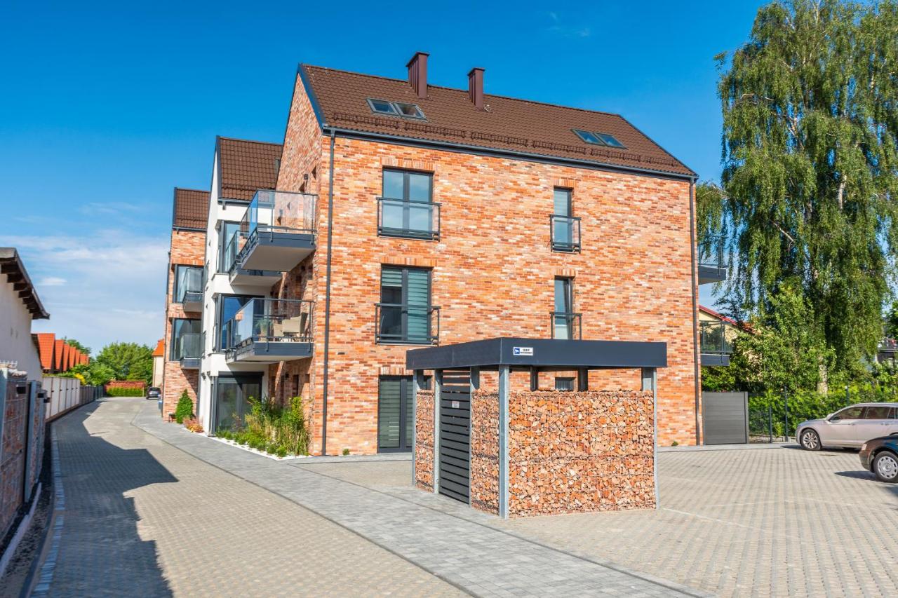 Apartt99 by Q4 Apartments - B&B Łeba