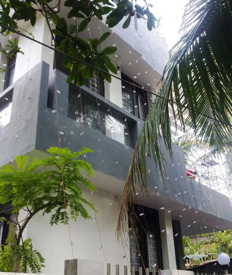 Immanuel Home Stay - Ferienwohnung Kochi