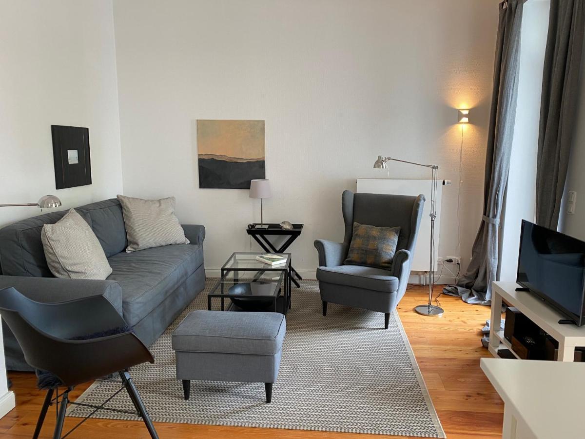 Apartment mit Balkon